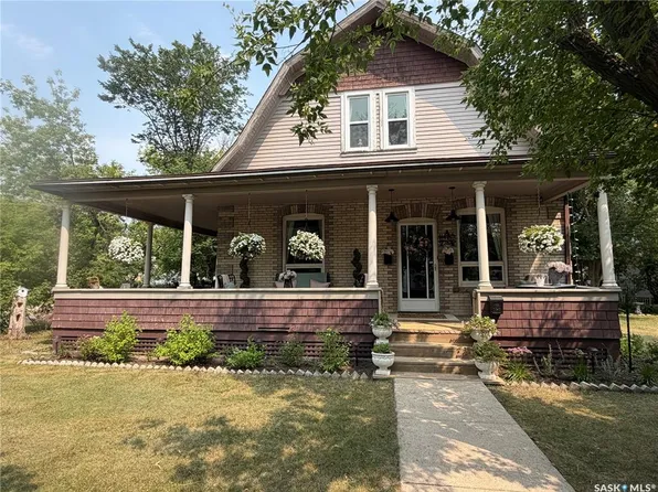 715 Pacific AVENUE, Carnduff, SK S0C 0S0