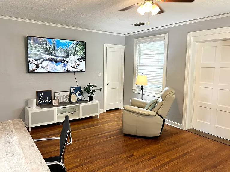 5057 Blackburn St — Photo 5