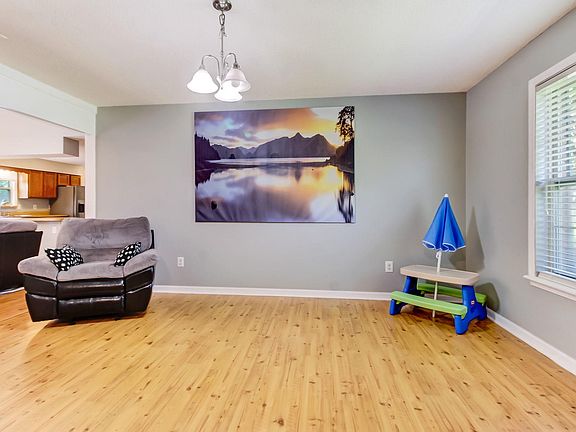 4th image of 12818 Julington Forest Dr E