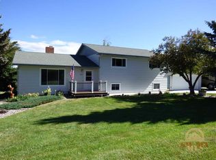 8471 Goldenstein Ln, Bozeman, MT 59715