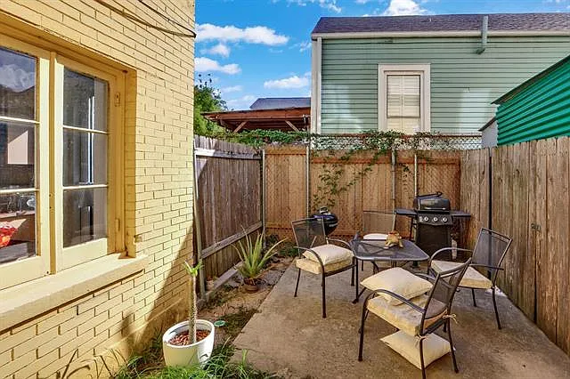 4877 Laurel St #C — Photo 14