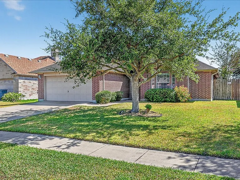 5933 Brightwood Dr — Photo 47