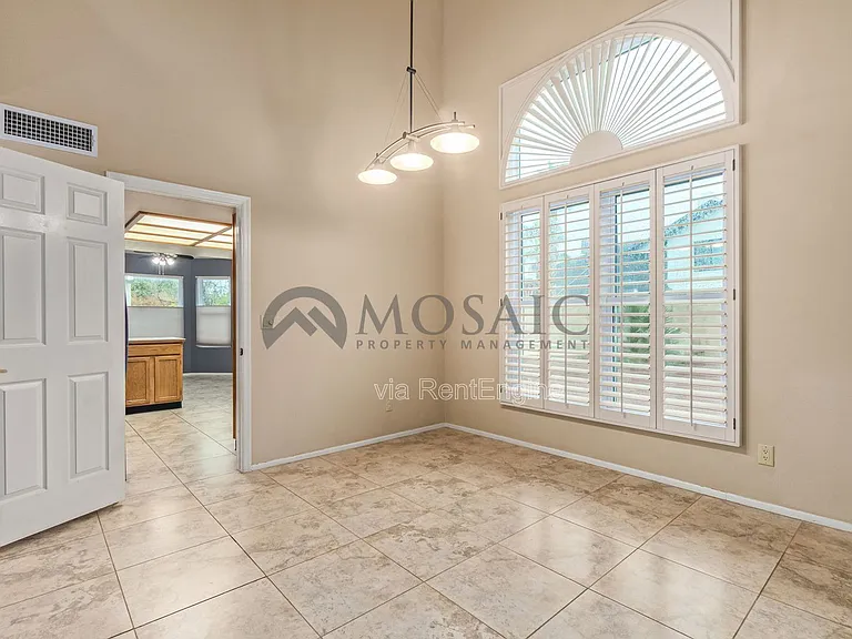 10156 E Becker Ln — Photo 5