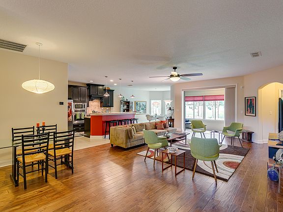 4th image of 3358 Shinnecock Ln