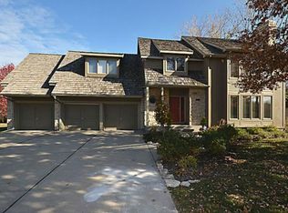 5507 NW Woodhaven Ln, Kansas City, MO 64152