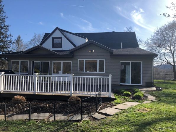 11457 E Corning Rd, Corning, NY 14830