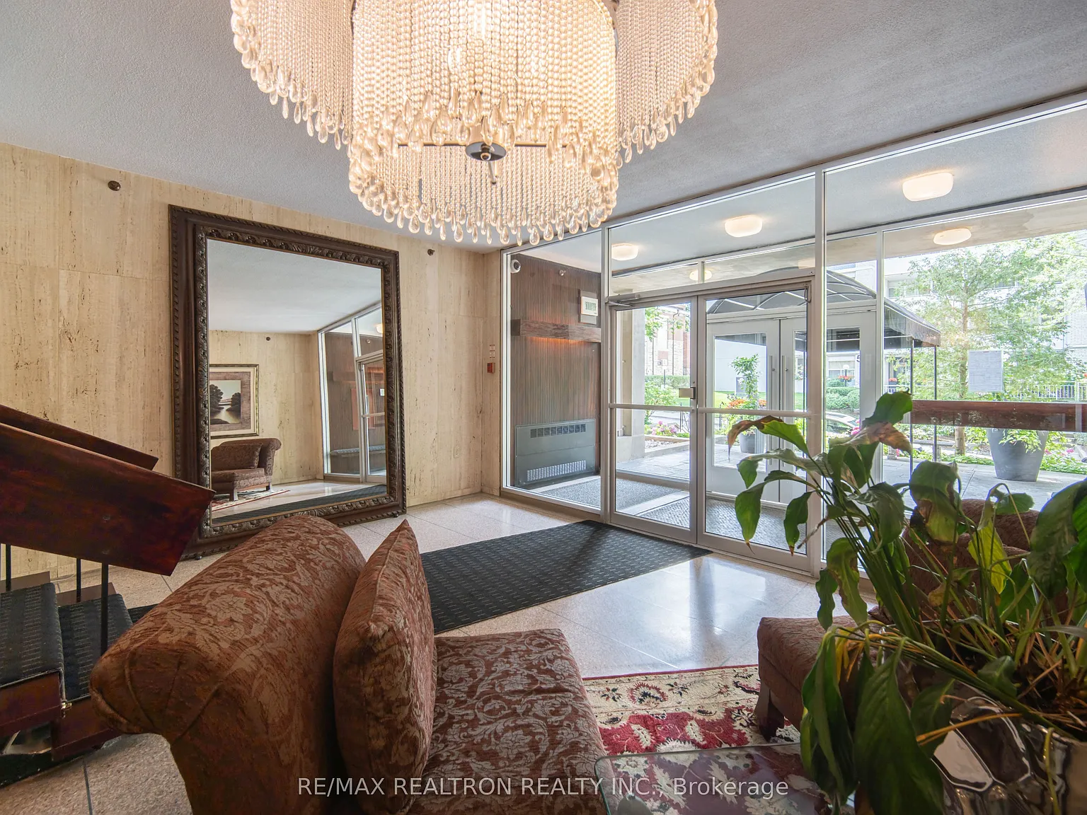2 bed, $3,800 — Photo 3
