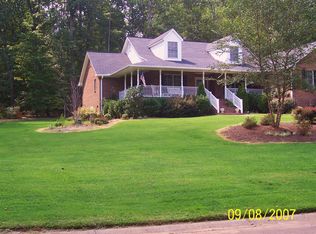 1265 Deerfield Dr, Spartanburg, SC 29302