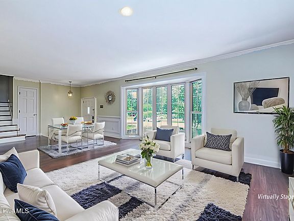 3rd image of 5218 Springwood Drive