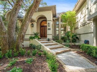 21 Cedar Ln, Hilton Head Island, SC 29926
