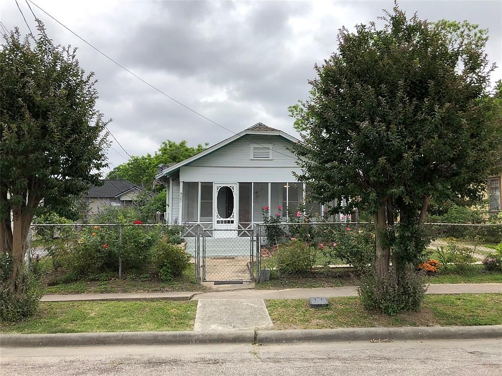 3413 Dennis St, Houston, TX 77004 Zillow