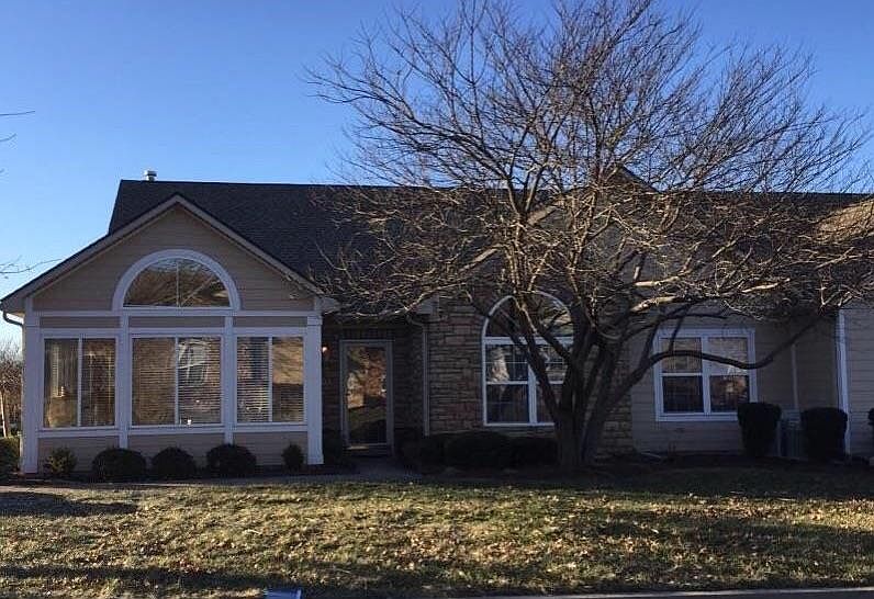 1st image of 277 Churchill Xing