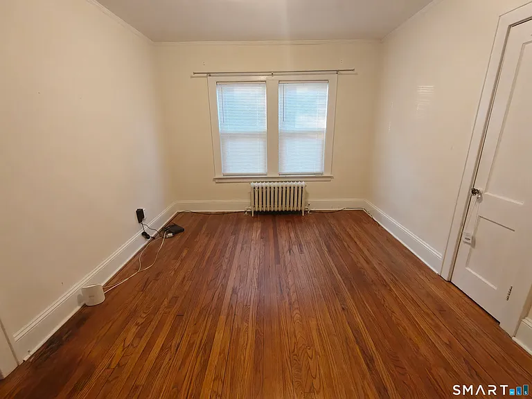 143 Dover Rd — Photo 15