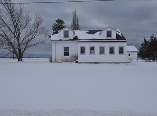 26090 Three Mile Point Rd, Chaumont, NY 13622