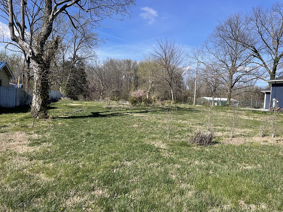 2nd image of 112 Wheeler St