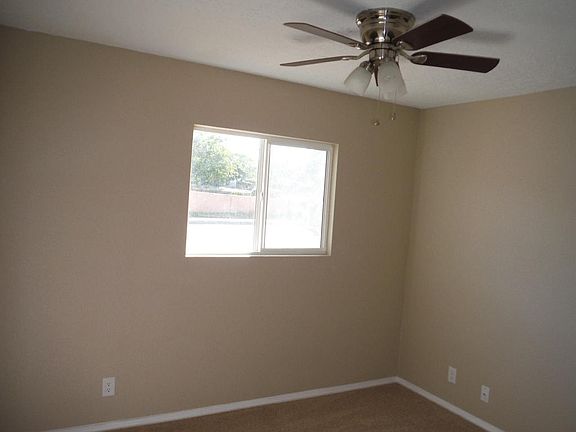 3rd image of 1551 Hendola Dr NE