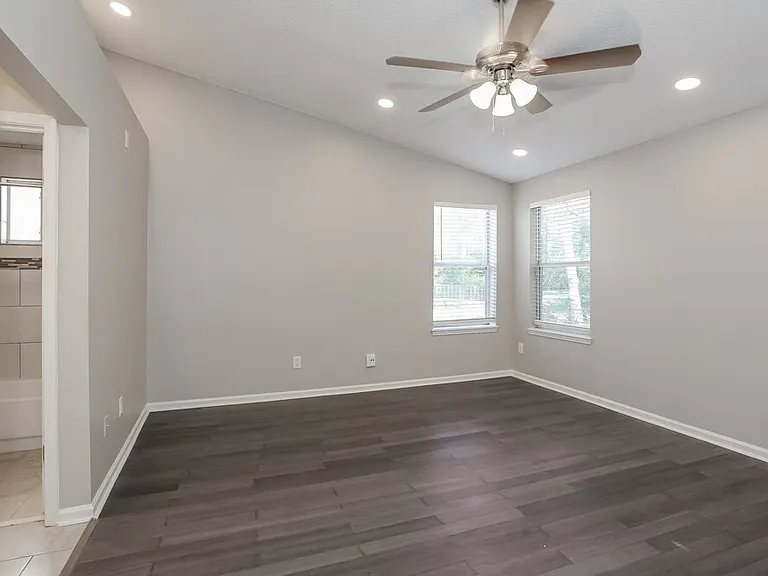 7862 Aquarius Cir S — Photo 11
