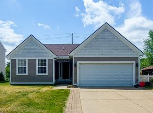 501 Victorian Ln, Belleville, MI