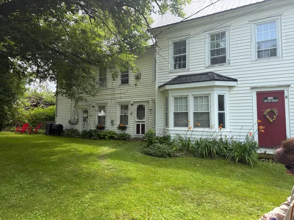 475 Weeks Mills Rd #1, South China, ME 04358