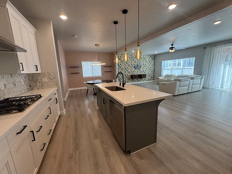 11902 S Teton Pass Way — Photo 3