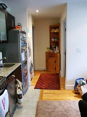 Rented by Mark David | media 32