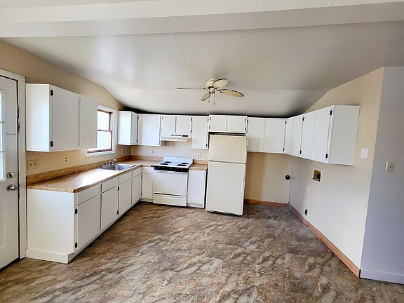 2nd image of 778 Hazle St #3