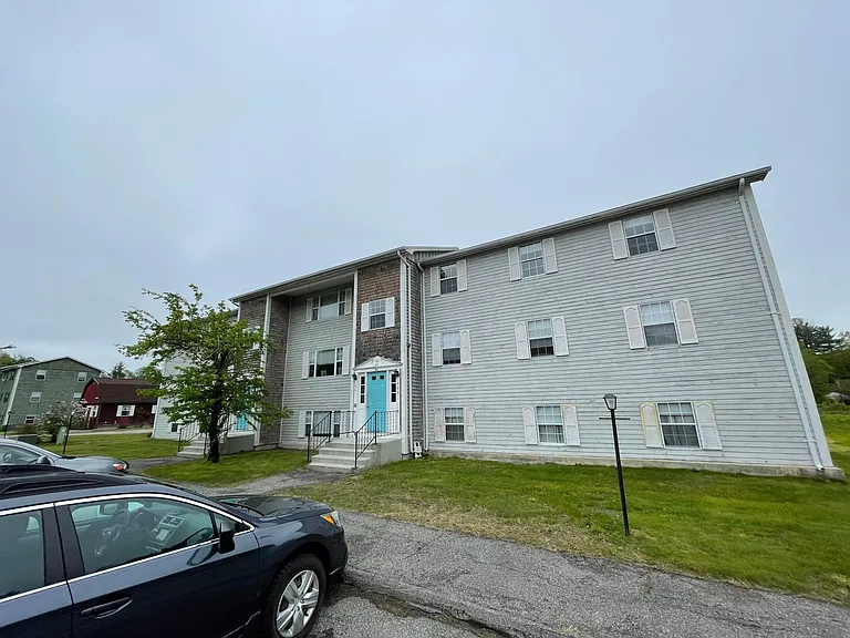5 Penwood Dr #2 — Photo 1
