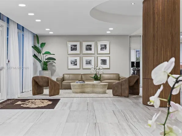 1861 NW South River Dr Unit 1010, Miami, FL 33125