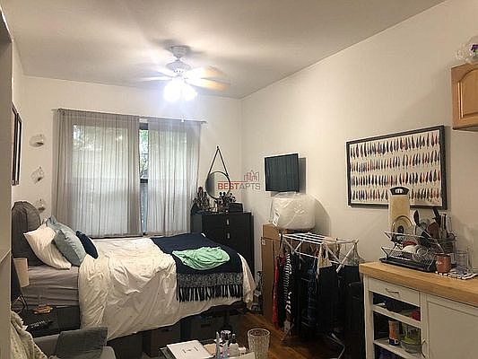 1st image of 319 W 22nd St APT 4B