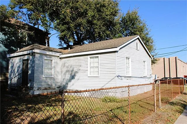 5700 Wilton Dr — Photo 21
