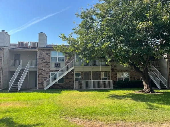 2200 Trinity Mills Rd #313, Carrollton, TX 75006