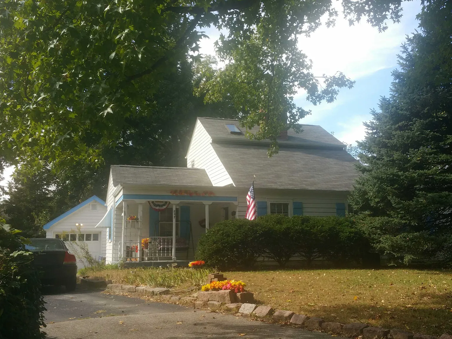 847 Deaver Ln photo 1