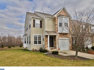 27 Dorset Ct, Bordentown, NJ 08505