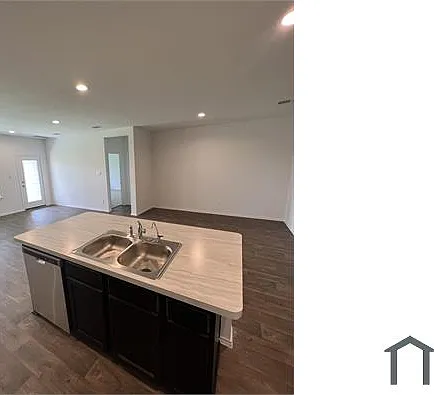 12418 Pelican Bay Dr #12418 — Photo 2