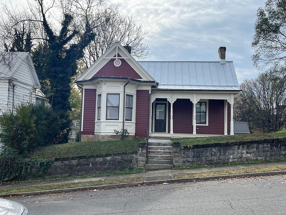 1st image of 352 Day Ave SW