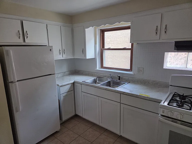 14132 S School St #2A — Photo 13
