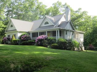 109 E Plumtree Rd, Sunderland, MA 01375