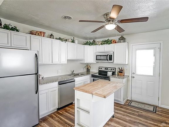 5th image of 849 Foley Dr