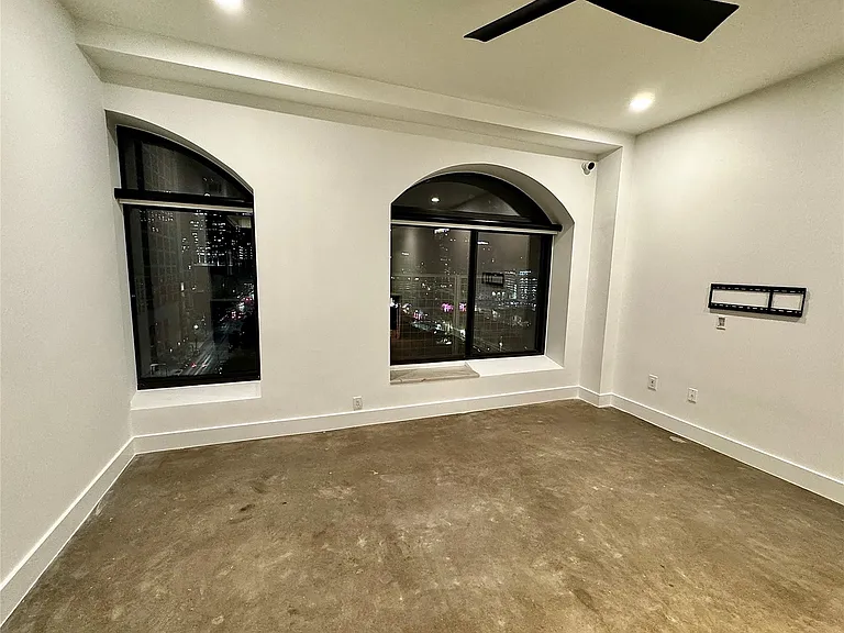 507 Sabine St #1003 — Photo 9