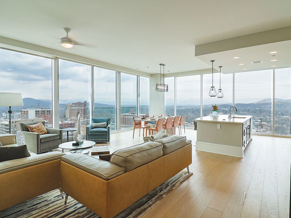 Welcome home! Expansive views make this unit special.