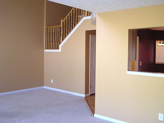 Open Vaulted 2 Story Great Room