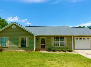 2 Wood Spring Ct, Greer, SC 29651