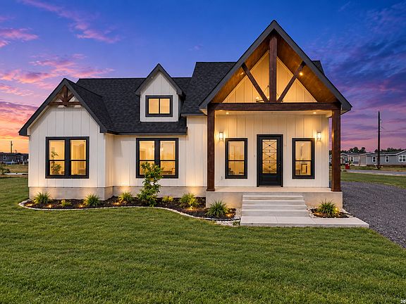 2nd image of 16911 Rancho Escondido