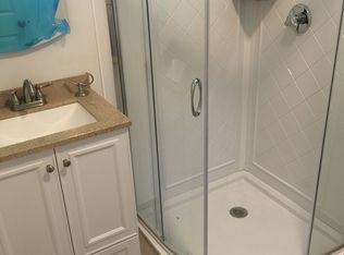 90 Framingham Rd, Southborough, MA 01772