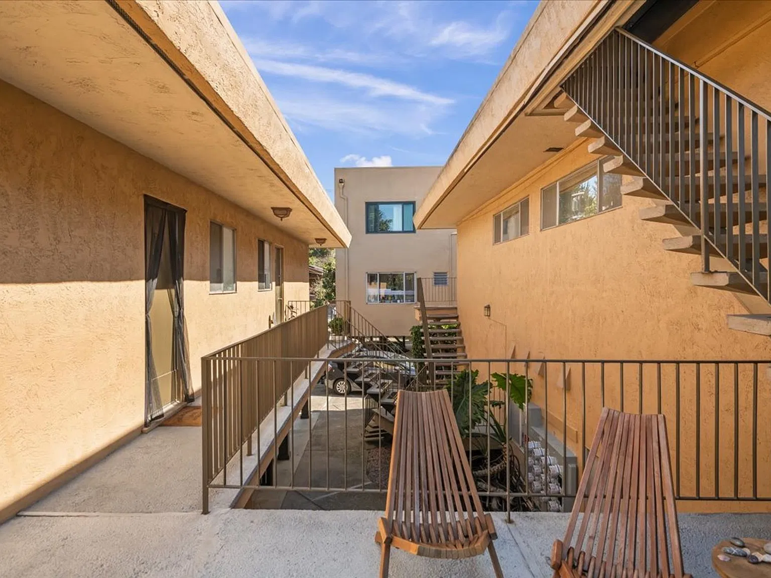 Rocwoods Apartments — Photo 3