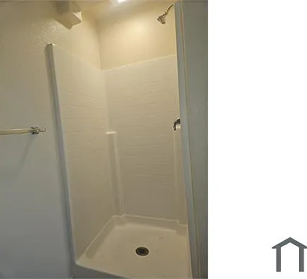 389 S Sheriff Ave #C — Photo 13