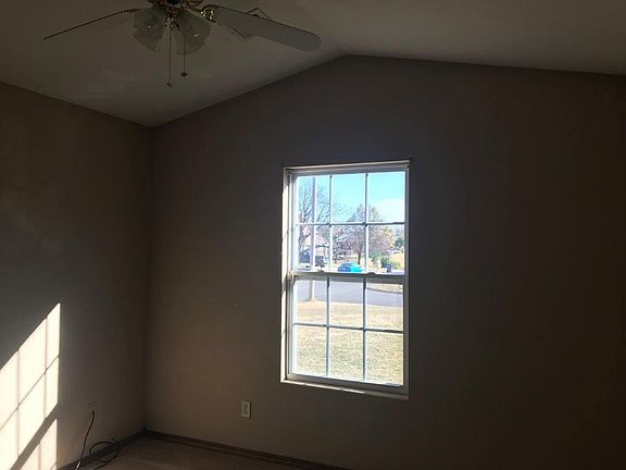 3rd image of 514 NW 58th St