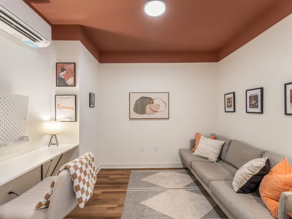 873 Communipaw Avenue image 35 of 90