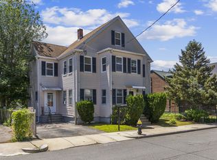 52 Chesterfield St, Hyde Park, MA 02136