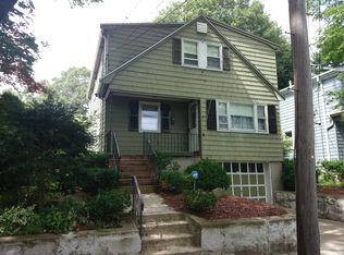 83 Edgemere Rd, West Roxbury, MA 02132